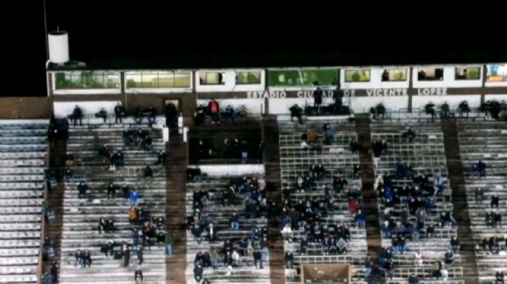 Polémica por la importante cantidad de allegados en el partido Platense-Boca