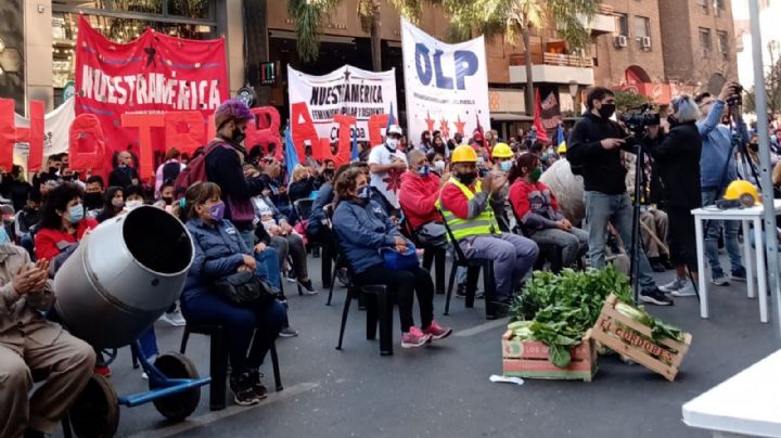 CÓRDOBA: histórica jornada con acto central y 100 asambleas en toda la provincia