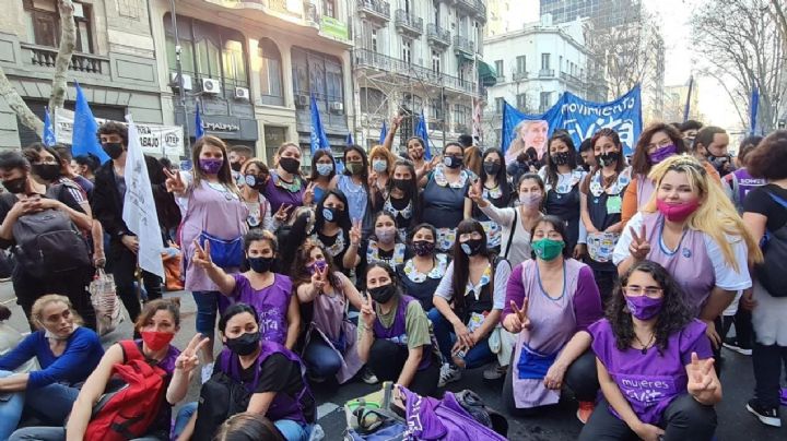 Claudia Vera: "Queremos que se nos reconozca porque durante la pandemia no dejamos de trabajar"