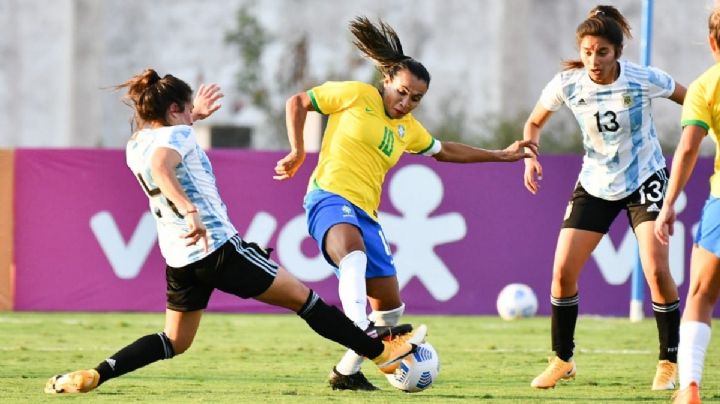 La selección argentina de fútbol femenino perdió 4 a 1 un amistoso contra Brasil