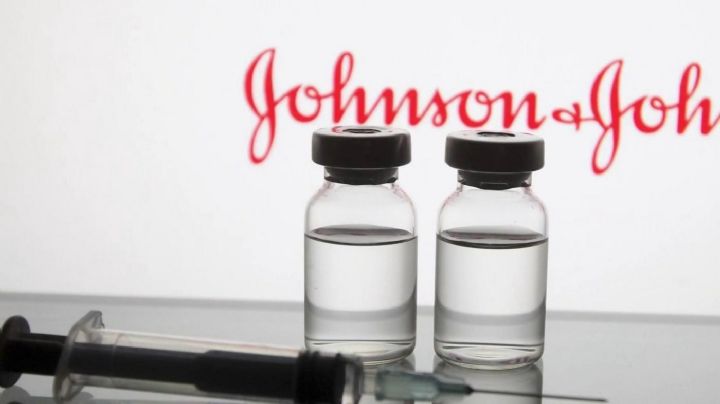 Johnson & Johnson aseguró que la eficacia de su vacuna aumenta con segunda dosis