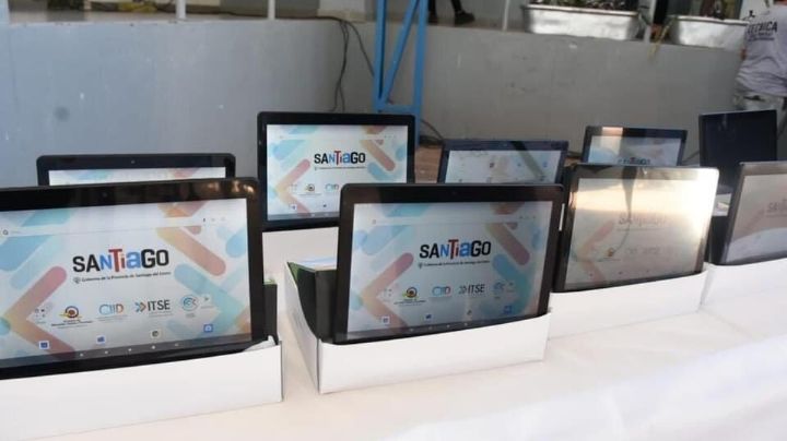 Santiago del Estero lanzó el programa Metas Digitales y otorgará tablets a 12.500 estudiantes