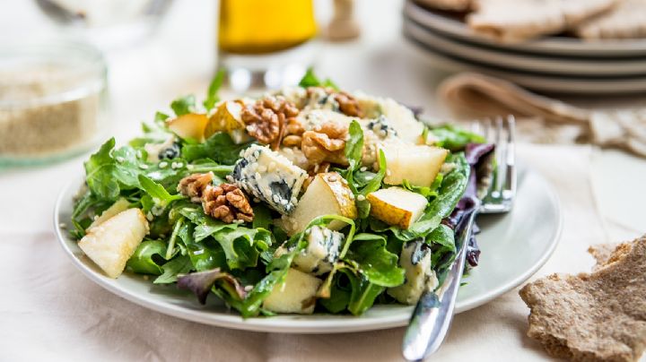 Recetas: Ensalada de rúcula, queso azul y peras