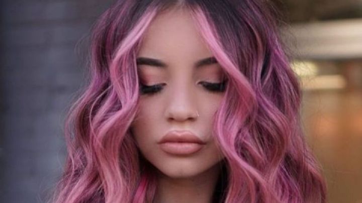 Pink balayage, las mechas rosas para el pelo castaño que rejuvenecen tus facciones