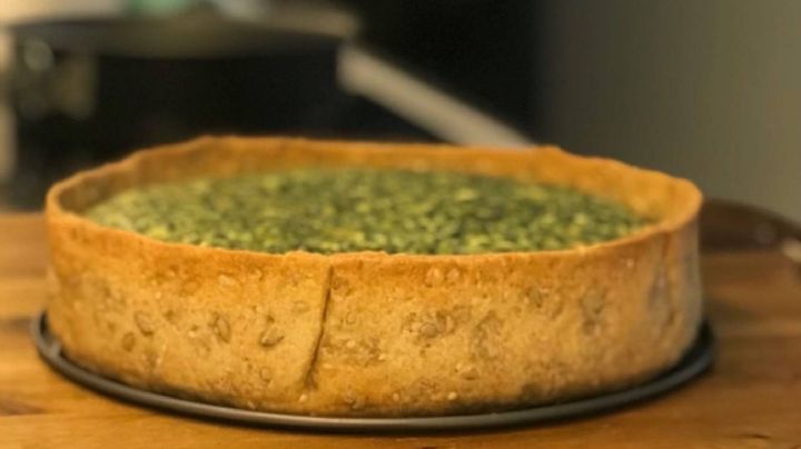 Tarta de espinaca con huevo, queso y cebolla: rápida y fácil