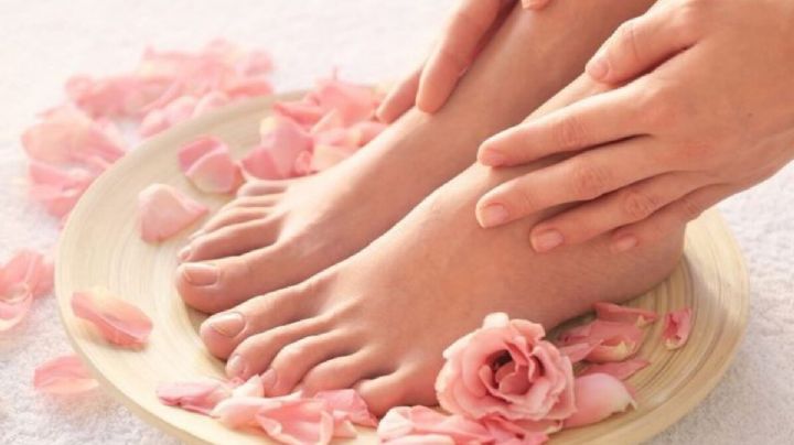 3 remedios caseros que te ayudarán a hidratar los pies secos y agrietados