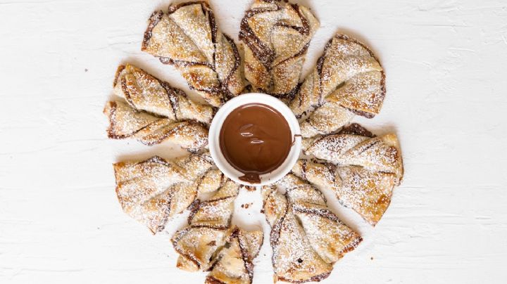 Si tienes 2 tapas de tarta y algo de Nutella, con esta receta te salvo desayuno, merienda y postre