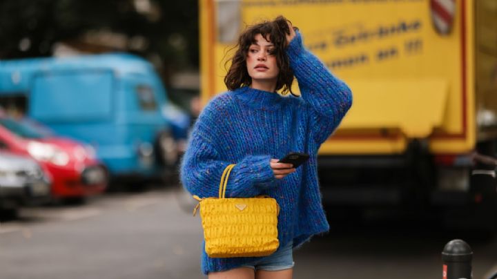 Moda: los bolsos de colores estridentes dominan las tendencias del Street style