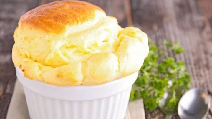 Soufflé de queso, una receta fácil de la cocina francesa que deberías probar