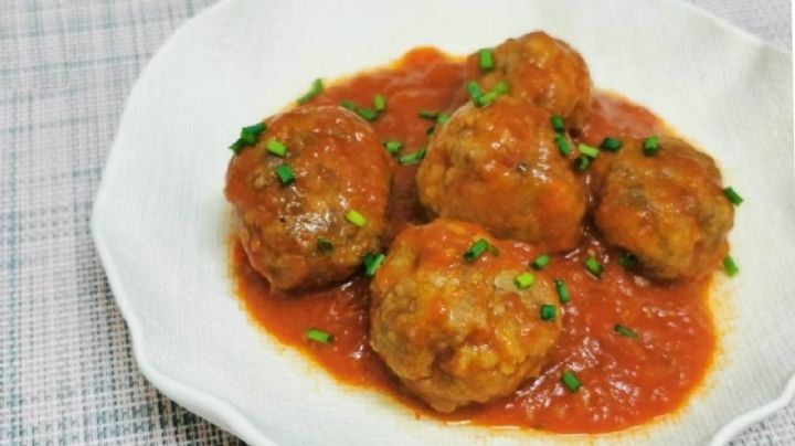 Albóndigas al jugo, la receta con los secretos de la abuela para que queden deliciosas