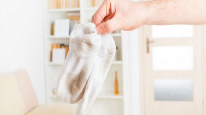 Con este truco de limpieza, los calcetines amarillentos y sucios volverán a quedar relucientes