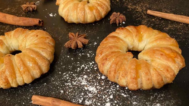 Si tienes una tapa de tarta, 2 manzanas y azúcar, con esta receta prepara facturas