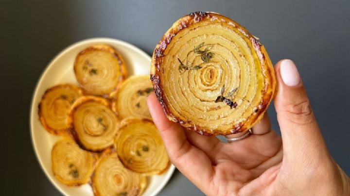 Si tienes una tapa de tarta y 2 cebollas con esta receta de la gastronomía israelí te salvo la cena