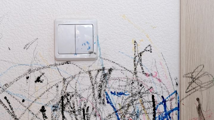 Prueba este truco de limpieza y tus paredes quedarán relucientes sin usar pintura