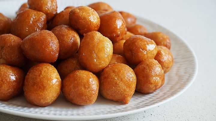 Buñuelos turcos en almíbar, la receta para lograr un postre perfecto