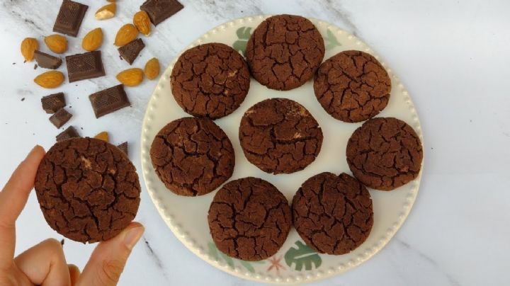 Galletas de chocolate sin harina, una receta con el ingrediente secreto para hacerla súper proteicas