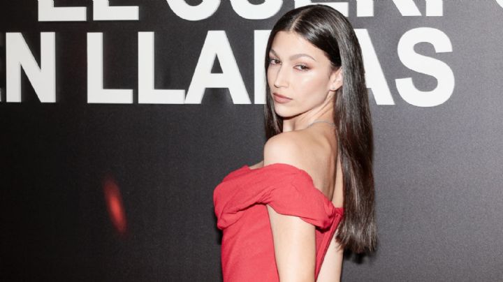 Úrsula Corberó impactó con su increíble look en la avant premiere de “El cuerpo en llamas”