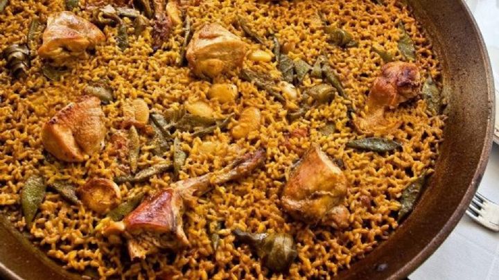 Paella a la valenciana: la receta de un clásico de la cocina andaliuza