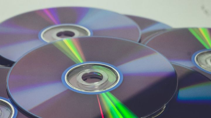 Cómo reciclar CDs viejos y convertirlos en mariposas: una manualidad fácil y divertida