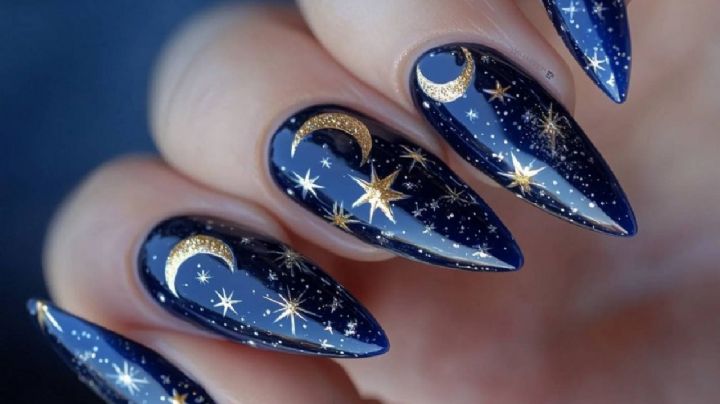 Si quieres diseños divertidos y coquetos para tus uñas, las Astrological Nails son tu mejor opción