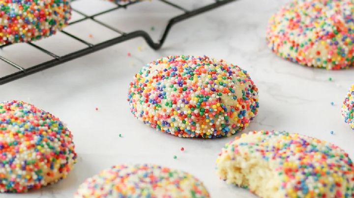 Galletas de vainilla con chispas de colores: la receta fácil y rápida para una merienda deliciosa