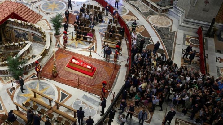 Un adiós que unió al mundo: el último saludo al Papa en el Vaticano