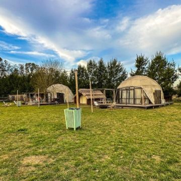 Glamping y ecoturismo: lujo en la naturaleza sin dejar huella