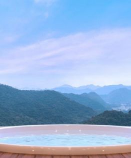 Nueve perfectos Desconocidos en un spa que te cambia la vida